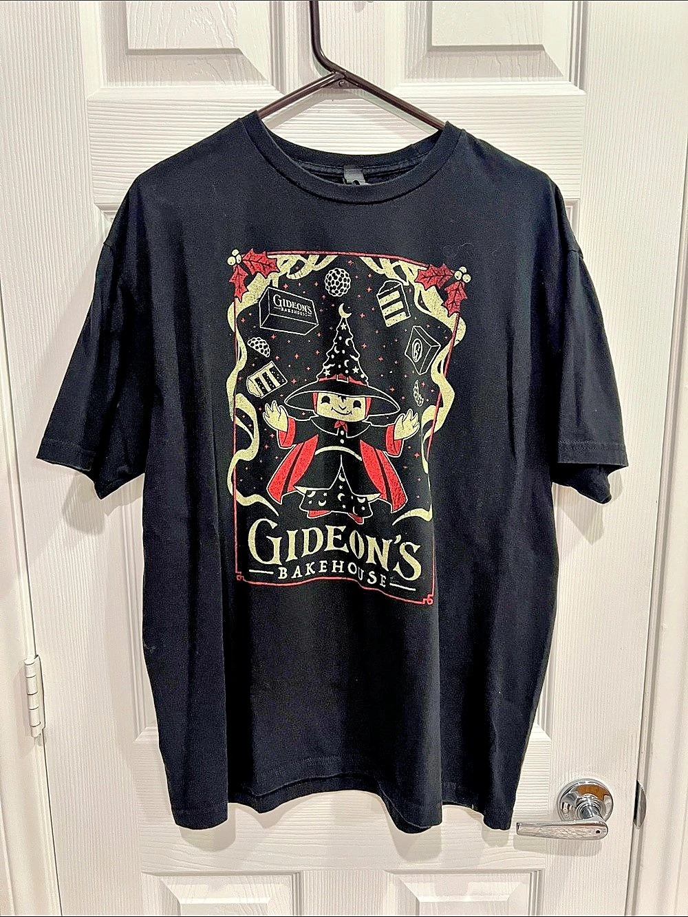 Gideon's Bakehouse Holiday Wizard Graphic T-Shirt in Black